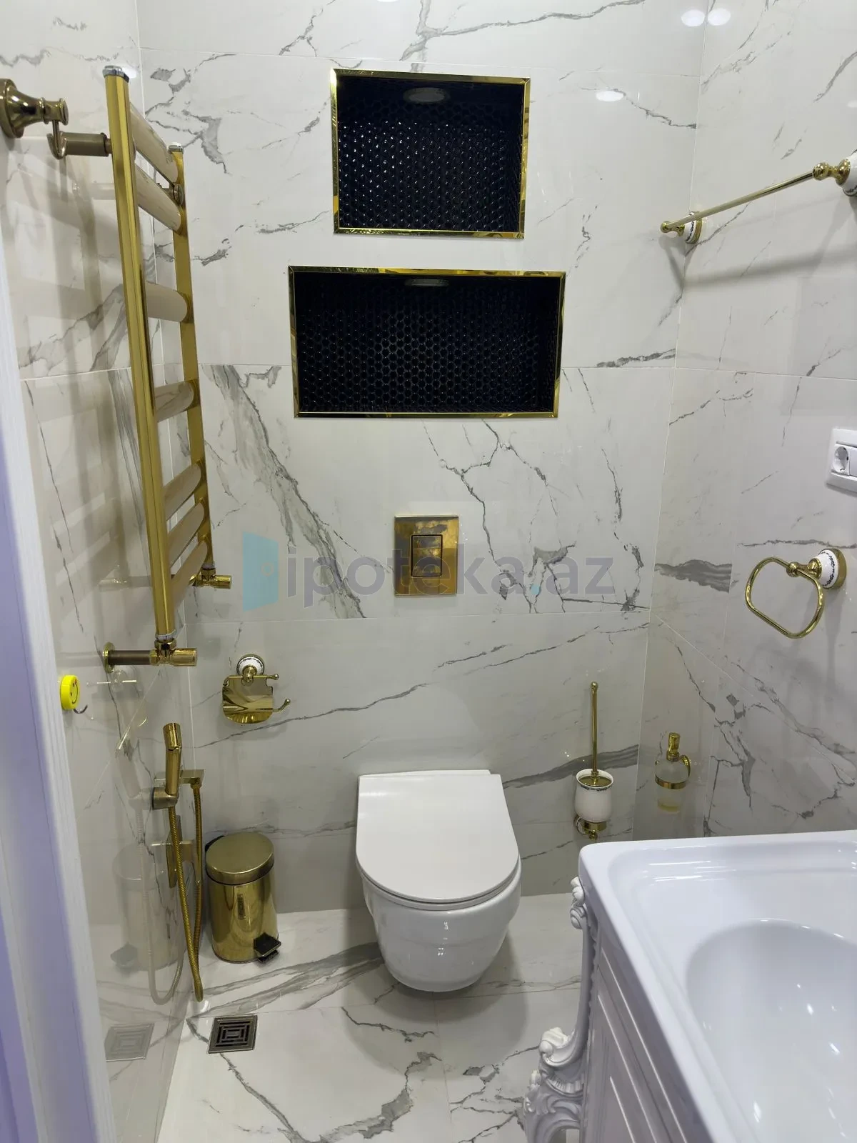 Satılır 3 otaqlı yeni tikili 90 m²