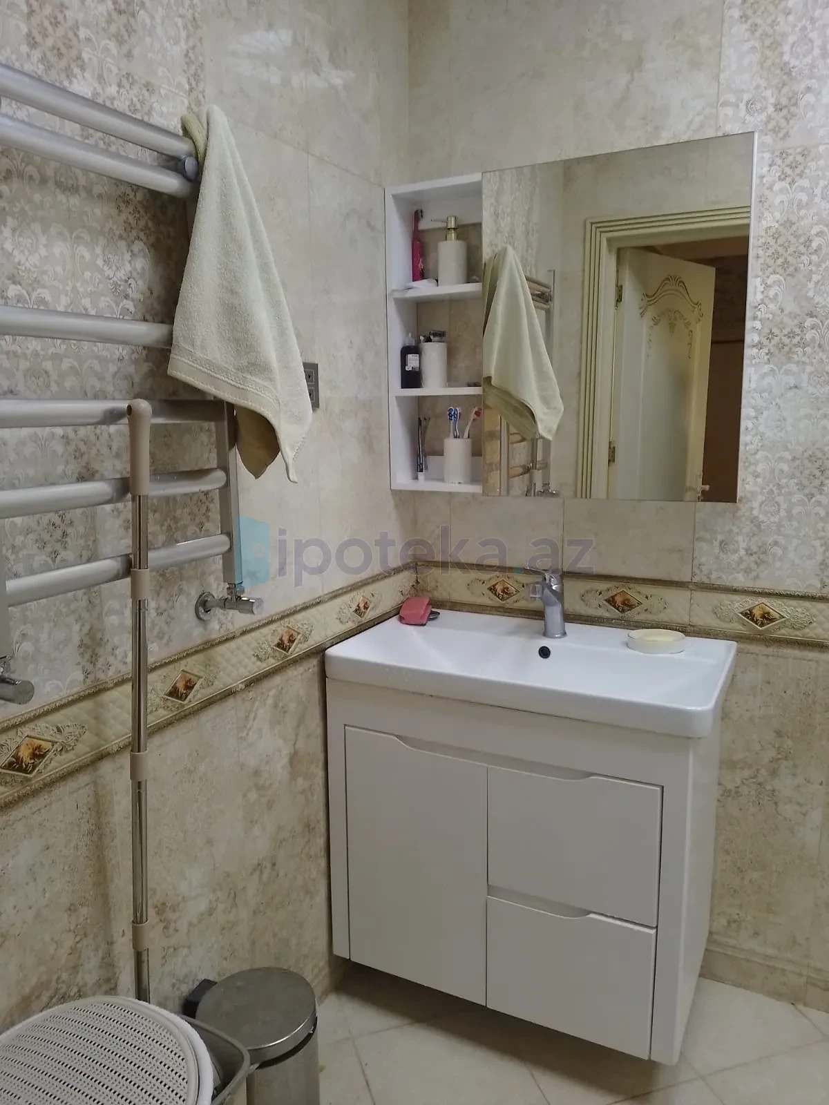 Satılır 3 otaqlı yeni tikili 96 m²