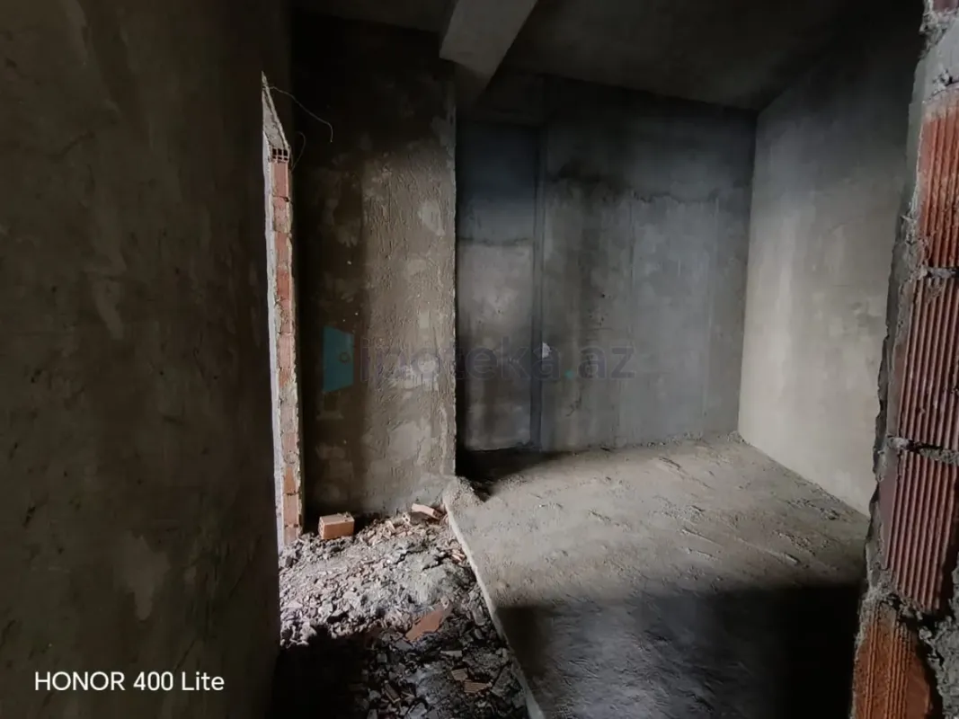 Satılır 5 otaqlı yeni tikili 253 m²