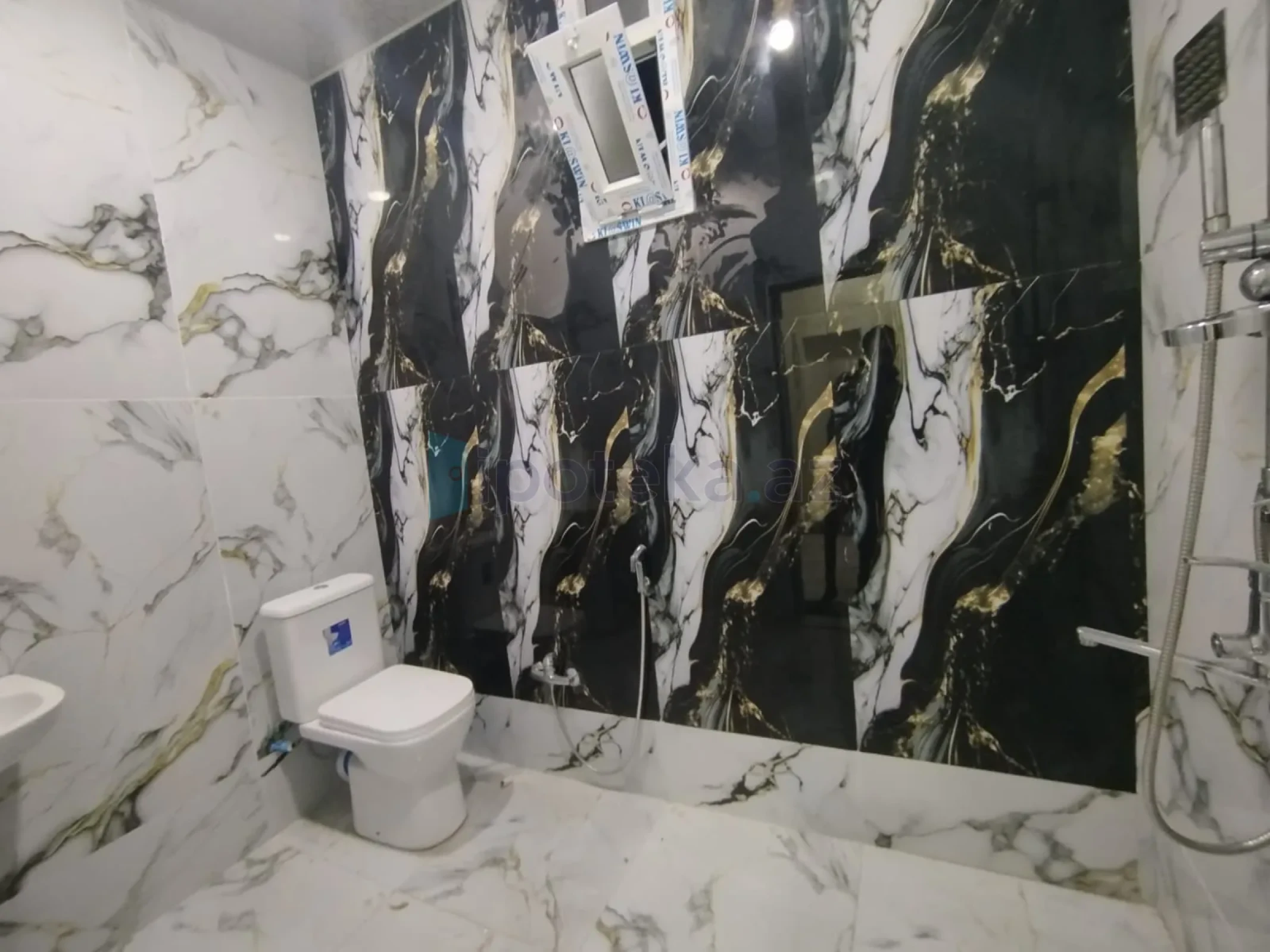 Satılır 3 otaqlı həyət evi 115 m²