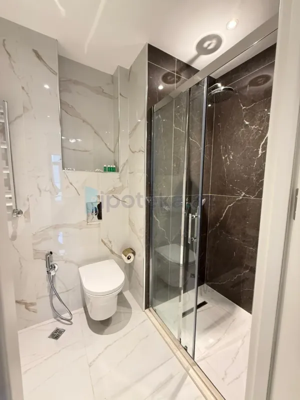 Satılır 3 otaqlı yeni tikili 49.9 m²