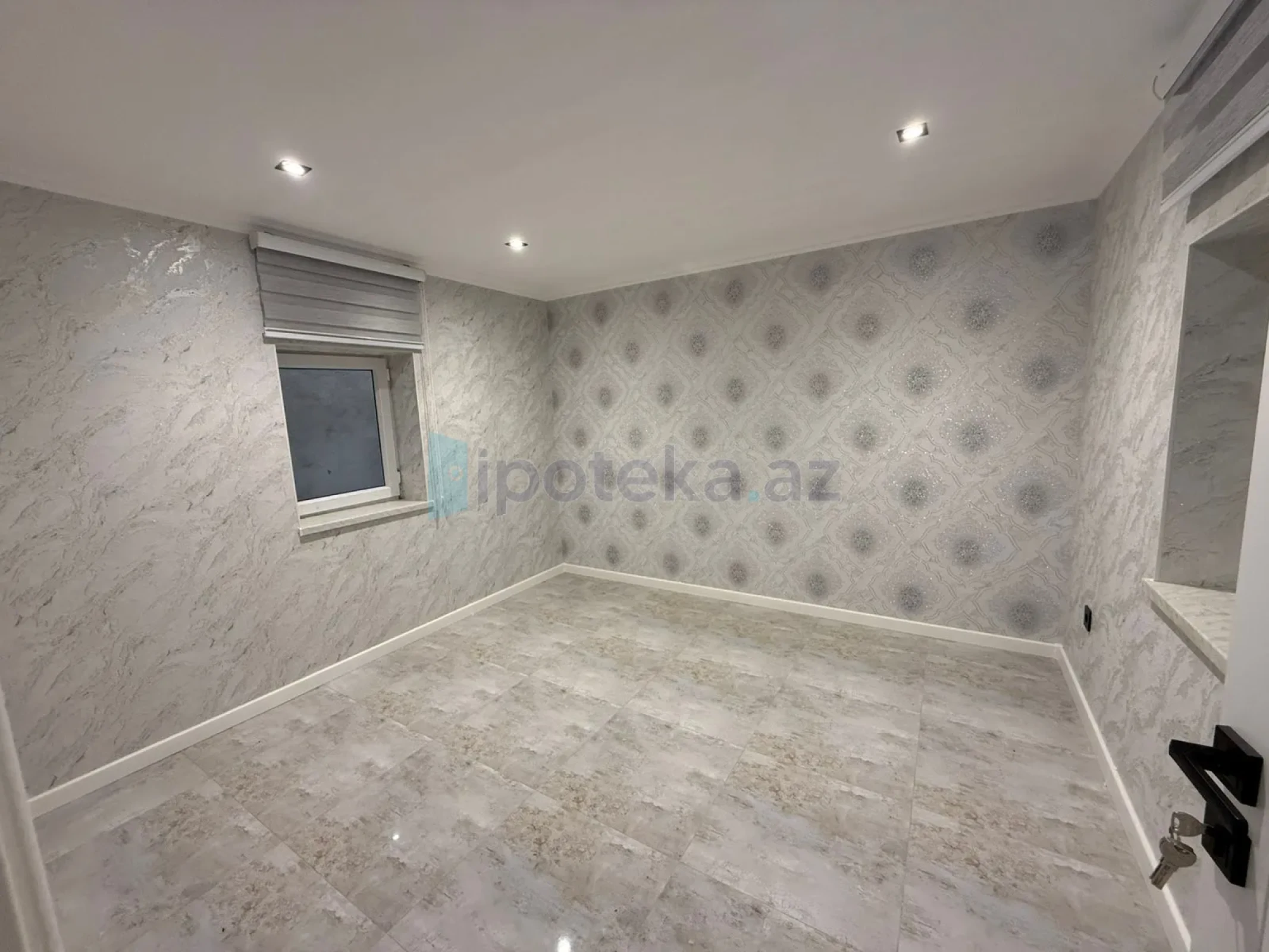 Satılır 5 otaqlı həyət evi 181 m²