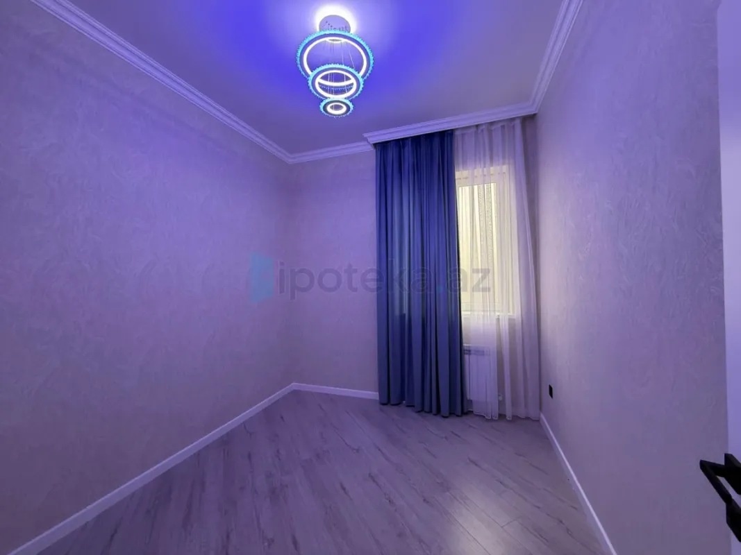 Satılır 5 otaqlı həyət evi 181 m²