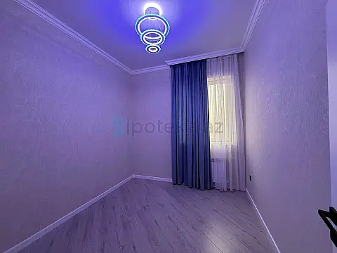 Satılır 5 otaqlı həyət evi 181 m²