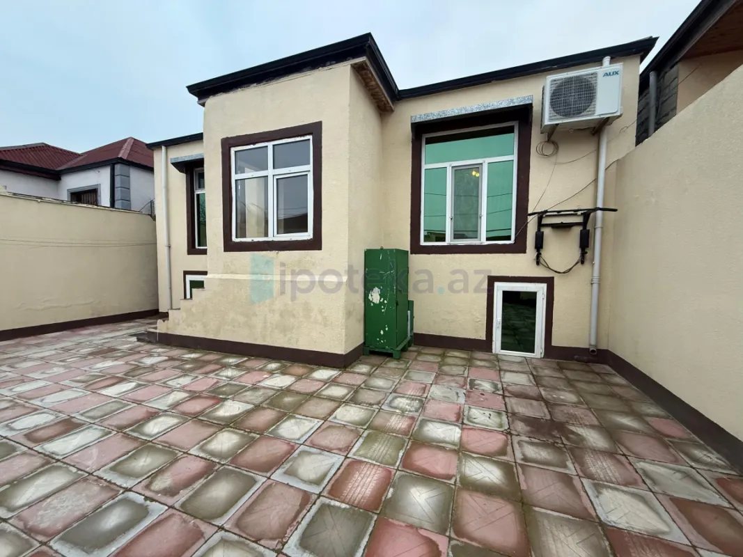 Satılır 3 otaqlı həyət evi 100 m²