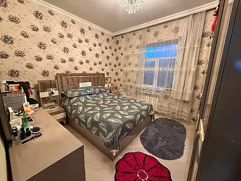 Satılır 3 otaqlı həyət evi 100 m²