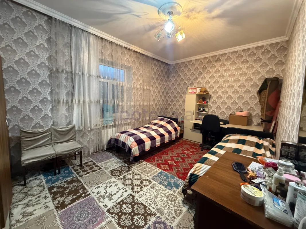 Satılır 3 otaqlı həyət evi 100 m²