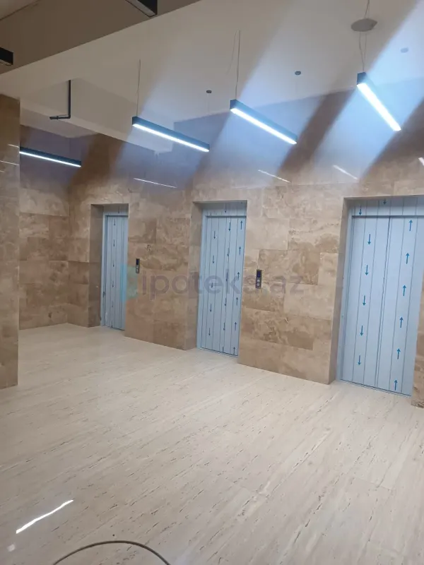 Satılır 2 otaqlı yeni tikili 106 m²