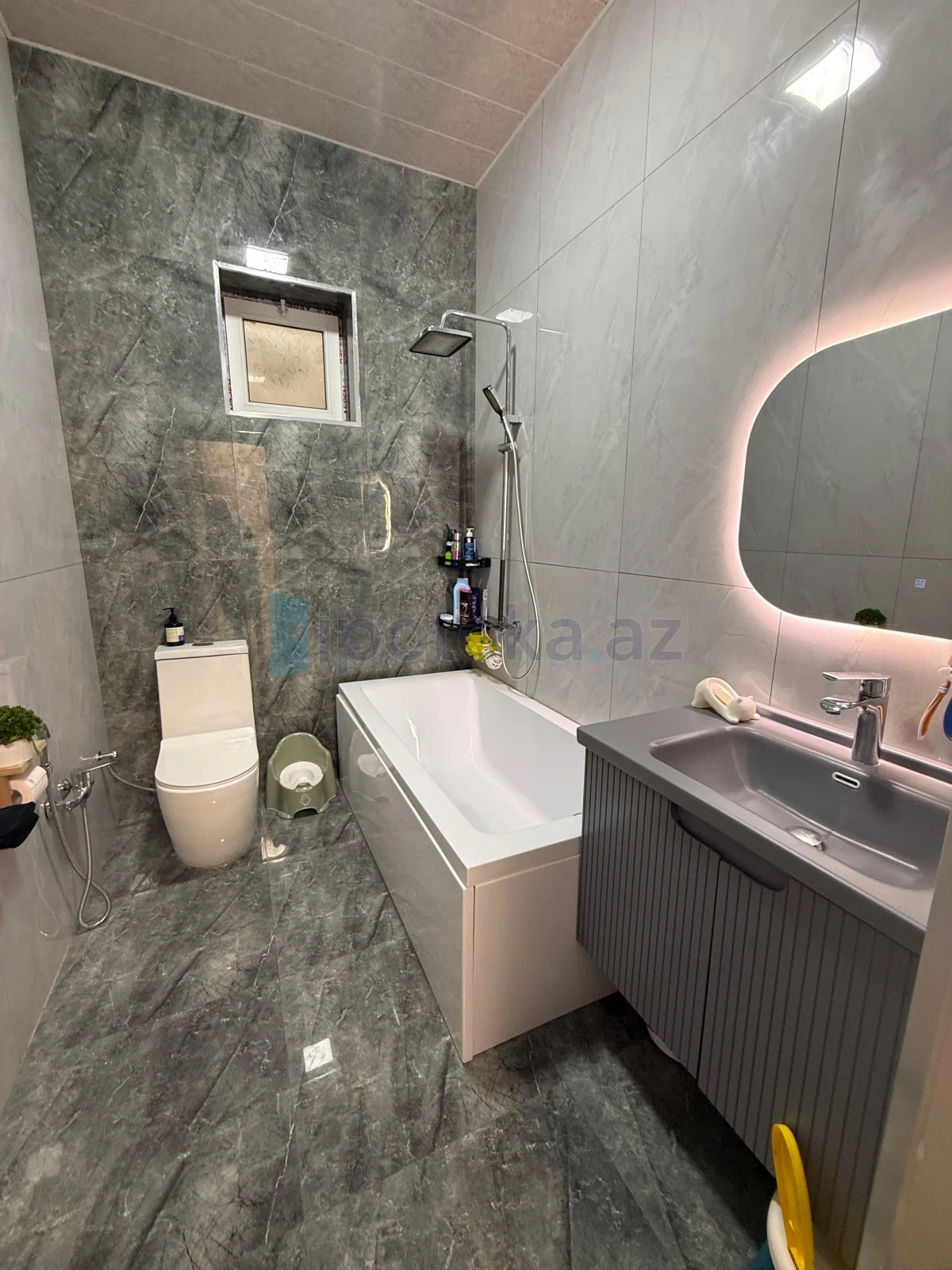 Satılır 4 otaqlı həyət evi 110 m²