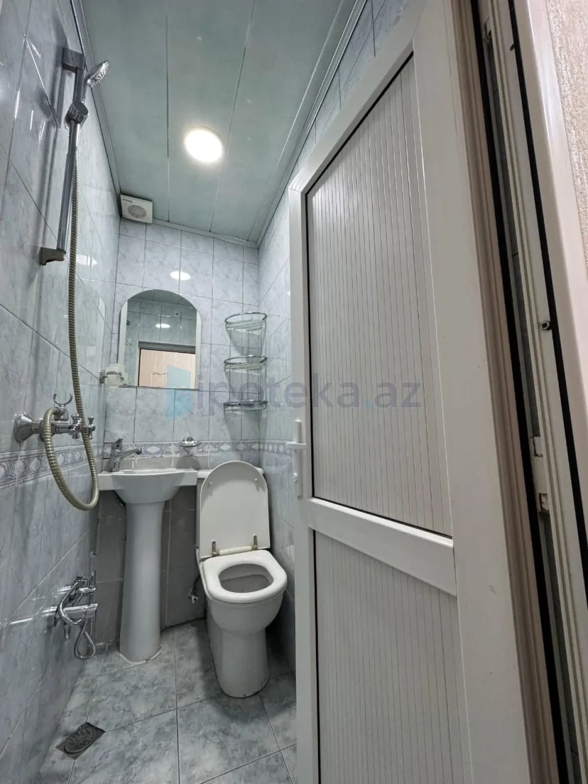 Satılır 3 otaqlı köhnə tikili 65 m²