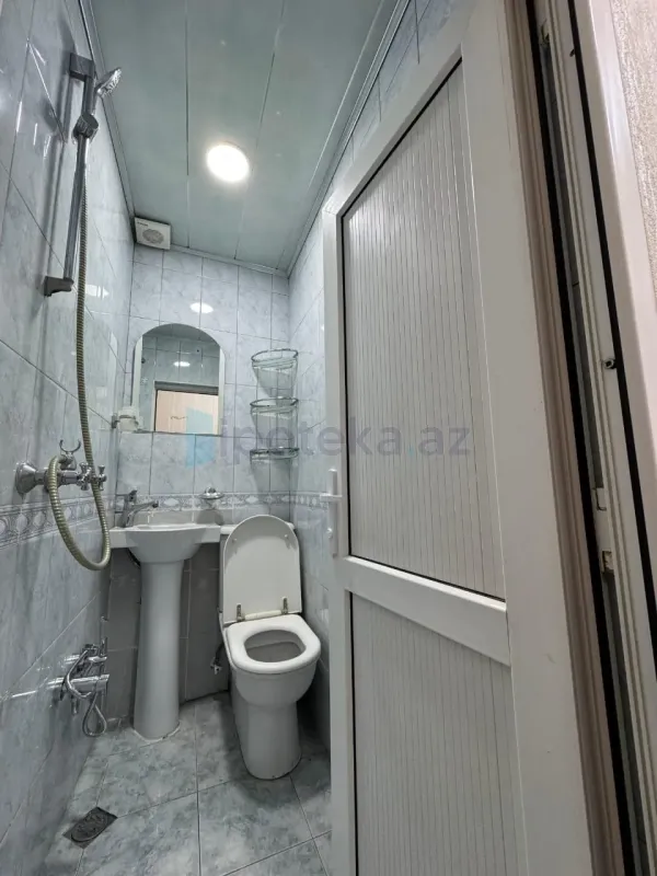Satılır 3 otaqlı köhnə tikili 65 m²