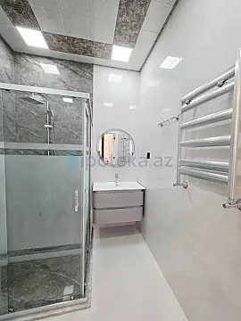Satılır 4 otaqlı mənzil 170 m²