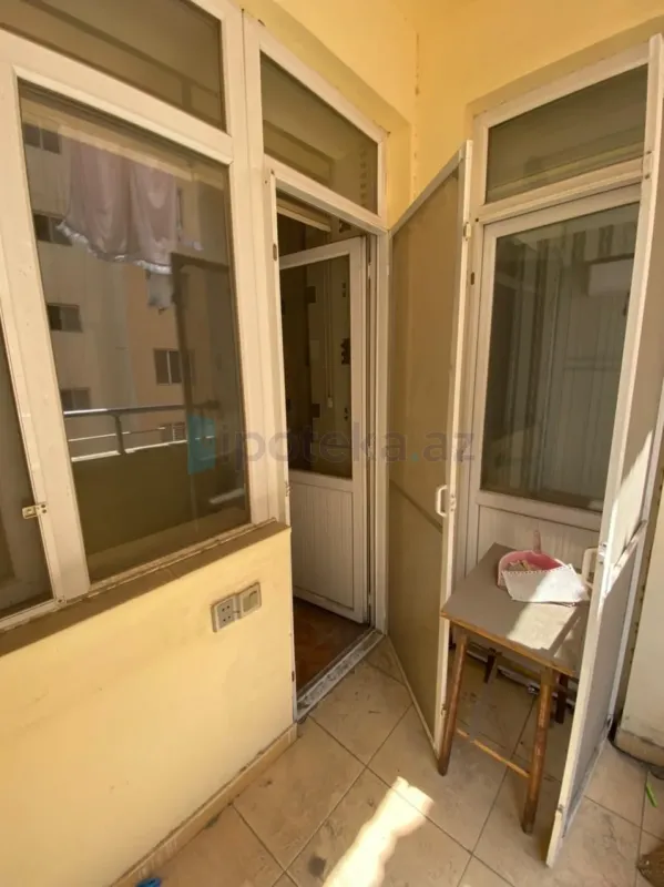 Satılır 2 otaqlı yeni tikili 70 m²