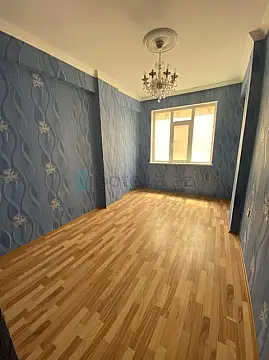 Satılır 2 otaqlı yeni tikili 70 m²
