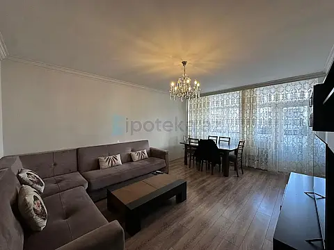 Satılır 4 otaqlı köhnə tikili 100 m² — Bakı, Xətai 4 otaq 100.00 m²