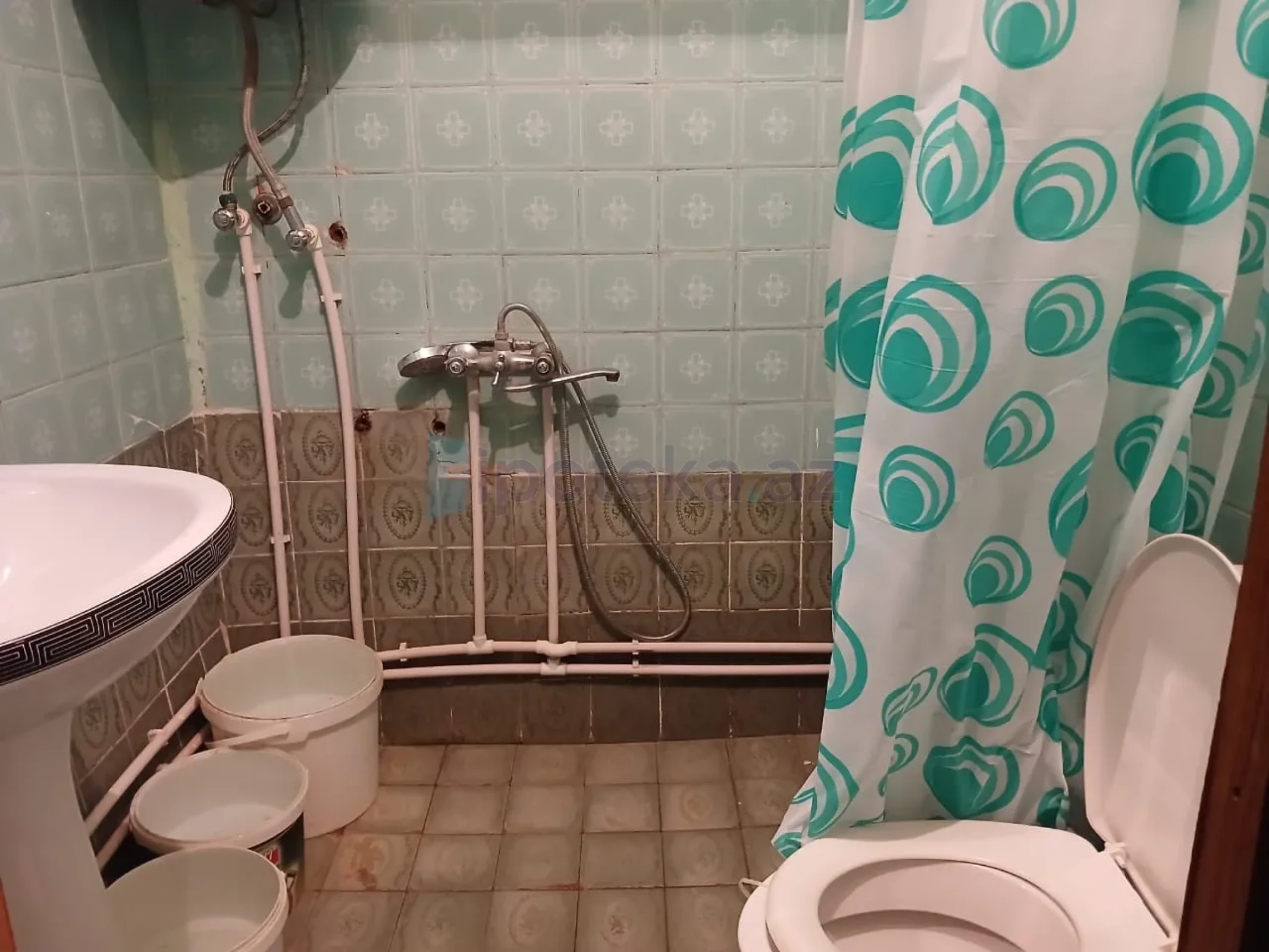 Satılır 3 otaqlı köhnə tikili 60 m²