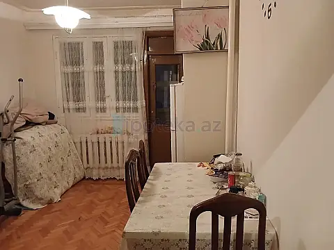 Satılır 3 otaqlı köhnə tikili 60 m²