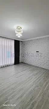 Satılır 4 otaqlı həyət evi 240 m²