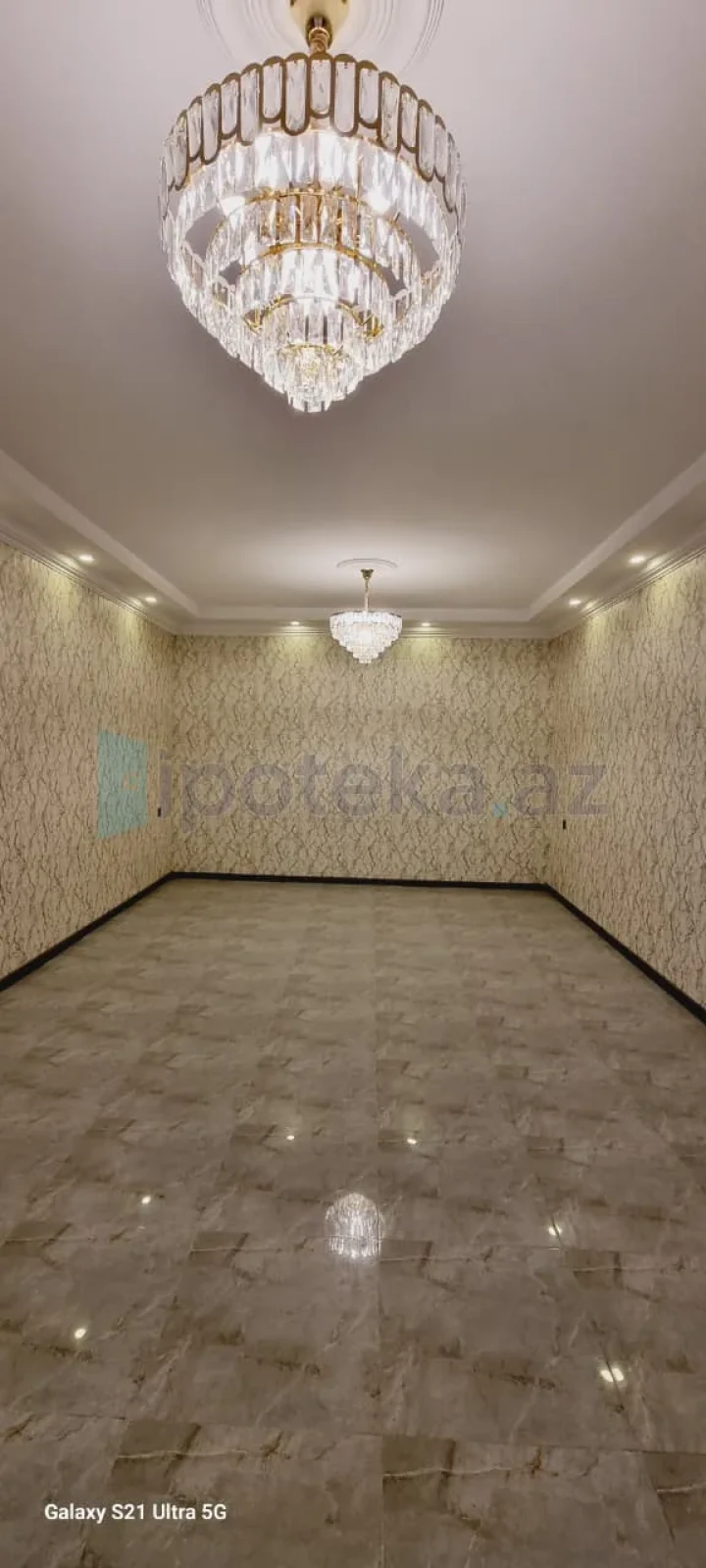 Satılır 4 otaqlı həyət evi 240 m²