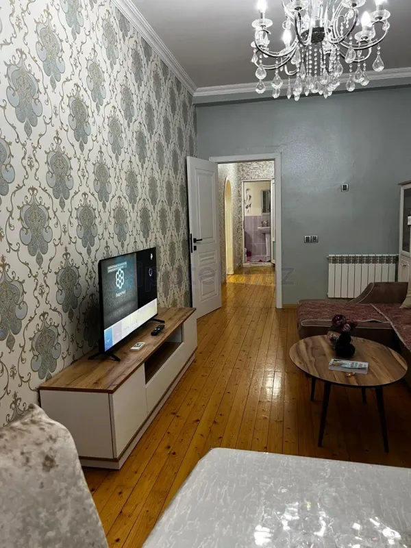 Satılır 2 otaqlı yeni tikili 63 m²