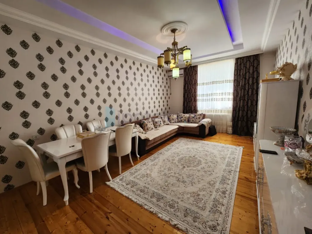 Satılır 3 otaqlı yeni tikili 90 m²