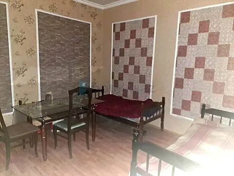 Satılır 2 otaqlı həyət evi 50 m²
