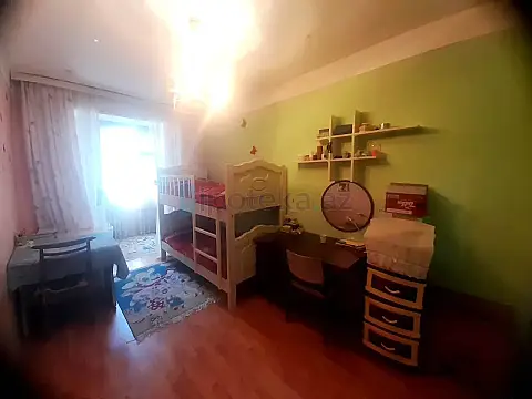 Satılır 3 otaqlı köhnə tikili 85 m²