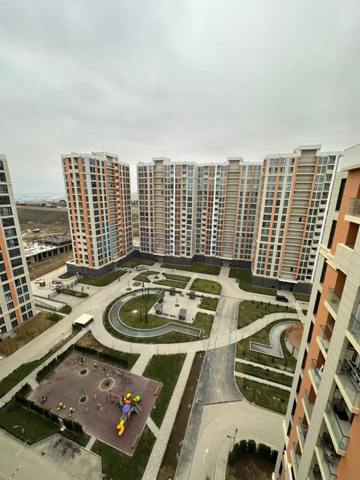 Satılır 3 otaqlı yeni tikili 83.08 m²