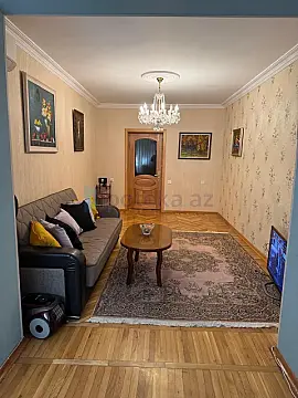 Satılır 3 otaqlı köhnə tikili 100 m² — Bakı, Yasamal 3 otaq 100.00 m²