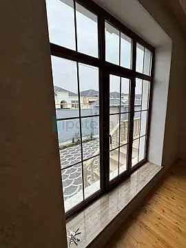 Satılır 4 otaqlı həyət evi 228 m²