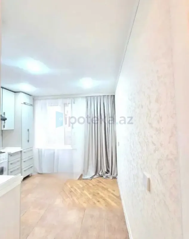 Satılır 3 otaqlı köhnə tikili 77 m²