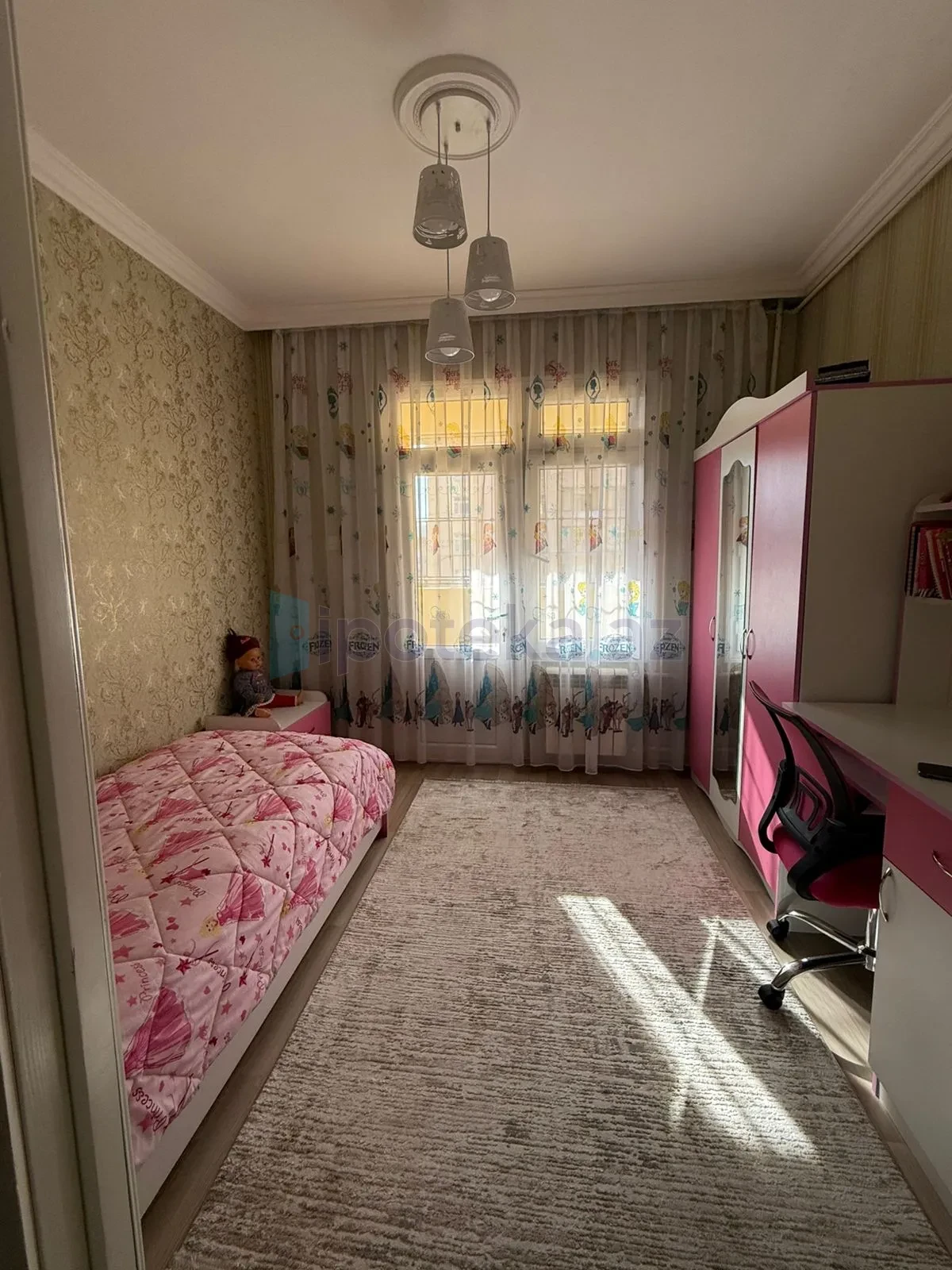 Satılır 3 otaqlı köhnə tikili 80 m²