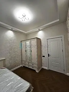 Satılır 4 otaqlı yeni tikili 136 m²