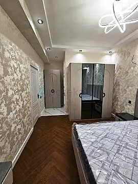 Satılır 4 otaqlı yeni tikili 136 m²