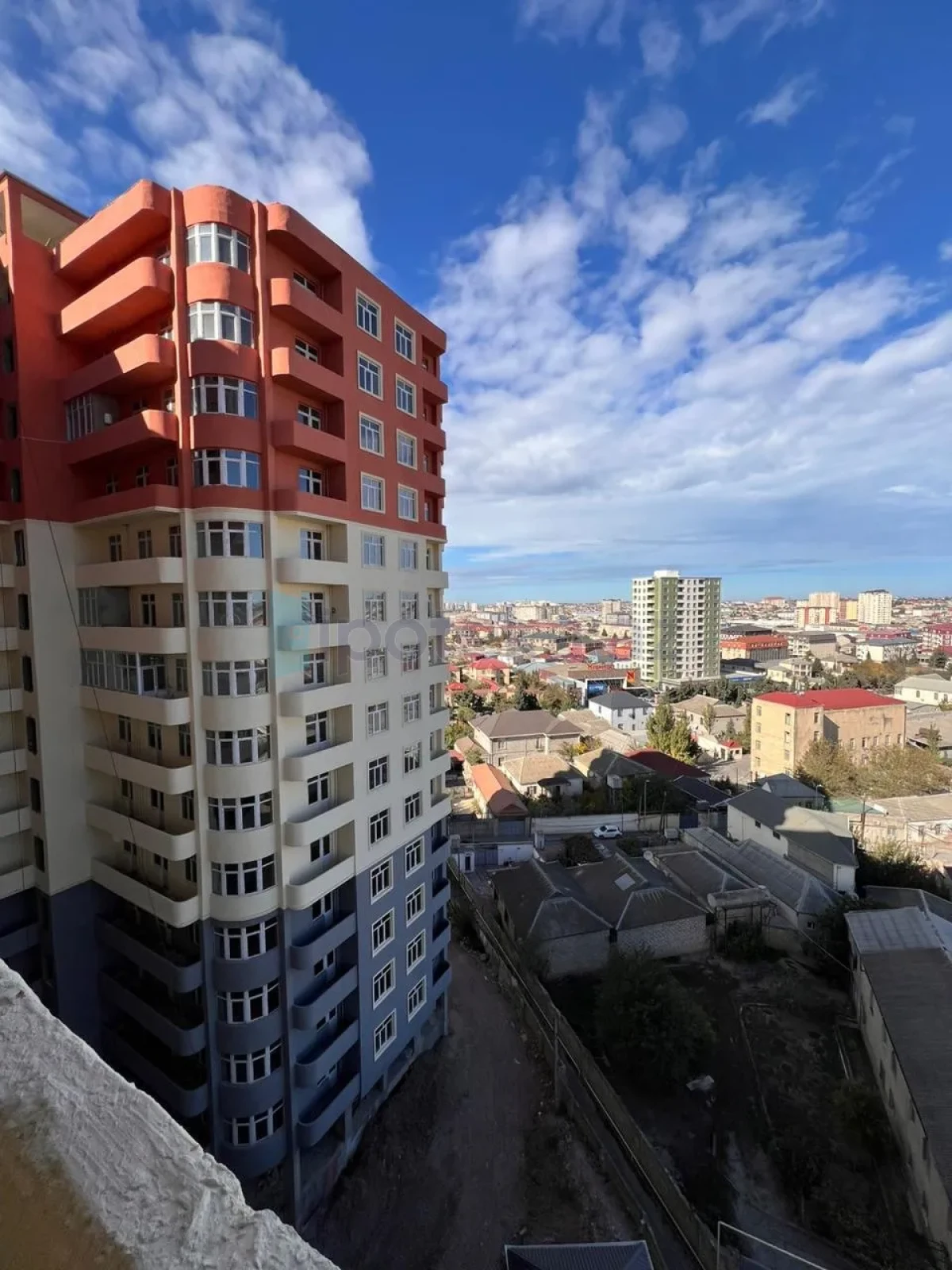 Satılır 2 otaqlı yeni tikili 97 m²