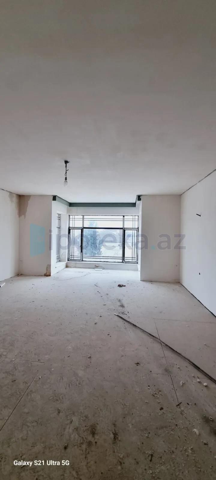 Satılır 8 otaqlı həyət evi 500 m²