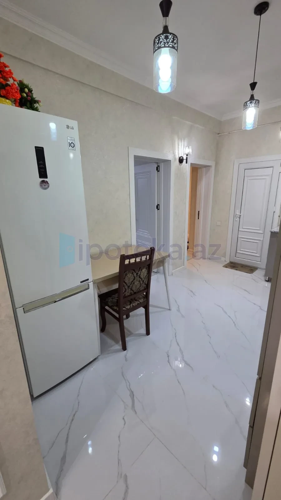 Satılır 2 otaqlı yeni tikili 71 m²