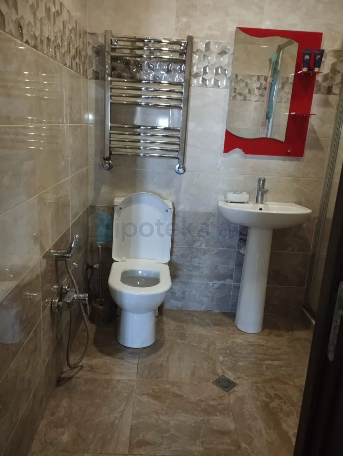 Satılır 2 otaqlı yeni tikili 50 m²