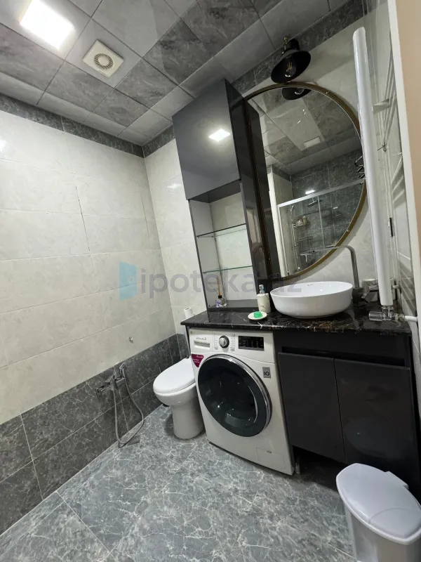 Satılır 2 otaqlı yeni tikili 106 m²