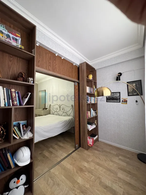 Satılır 2 otaqlı yeni tikili 106 m²