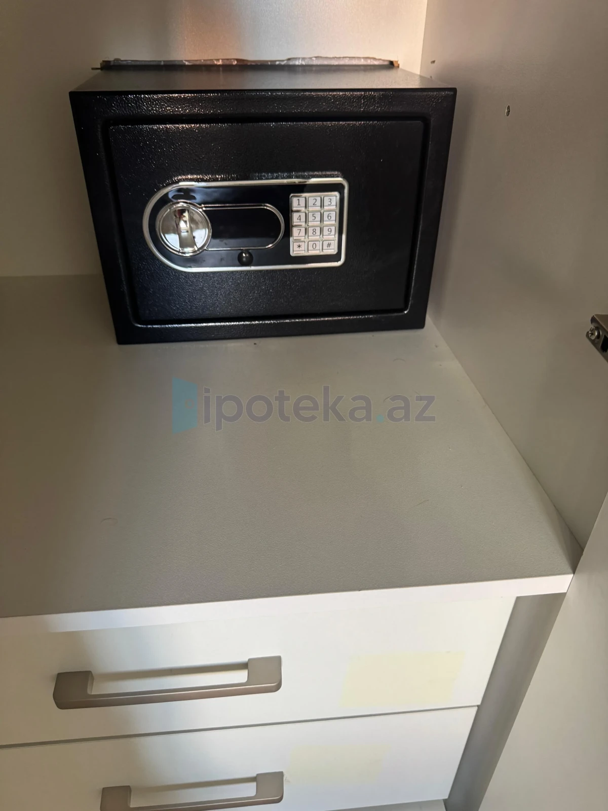 Satılır 2 otaqlı yeni tikili 106 m²