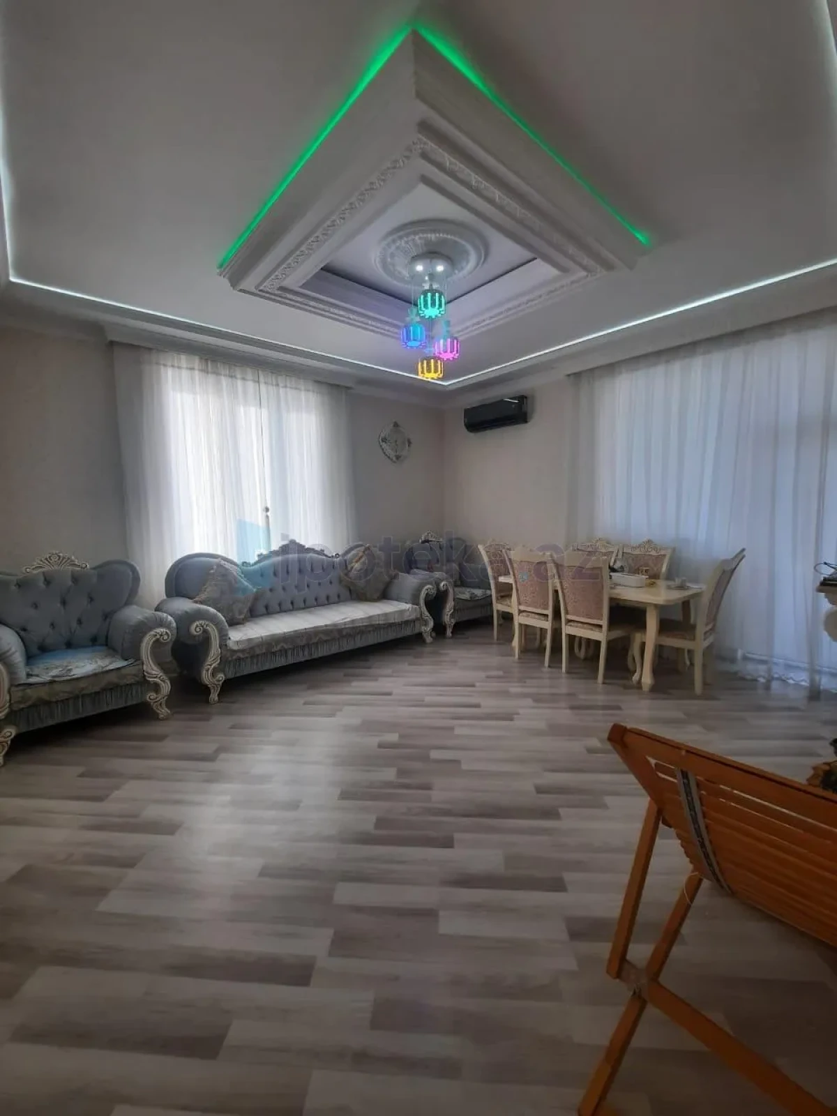 Satılır 4 otaqlı yeni tikili 105 m²