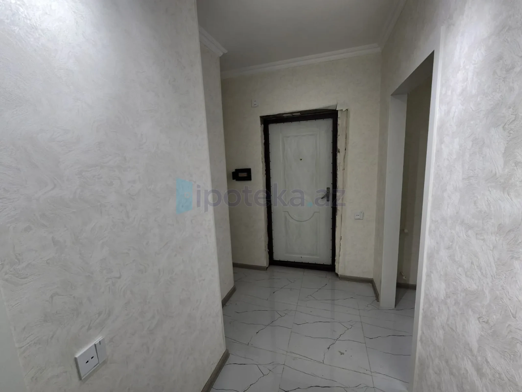 Satılır 1 otaqlı yeni tikili 55 m²