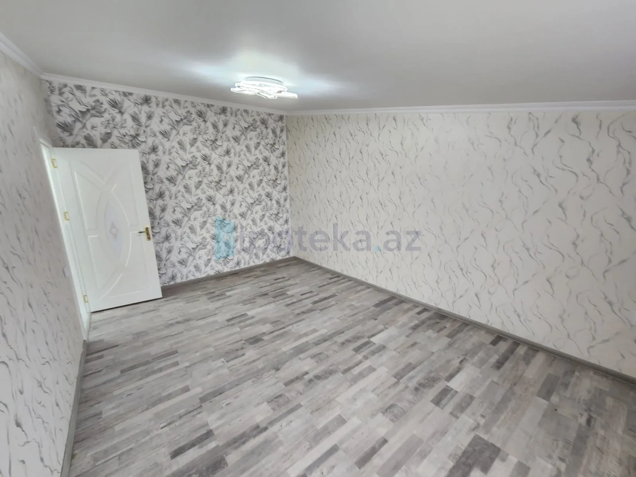 Satılır 1 otaqlı yeni tikili 55 m²