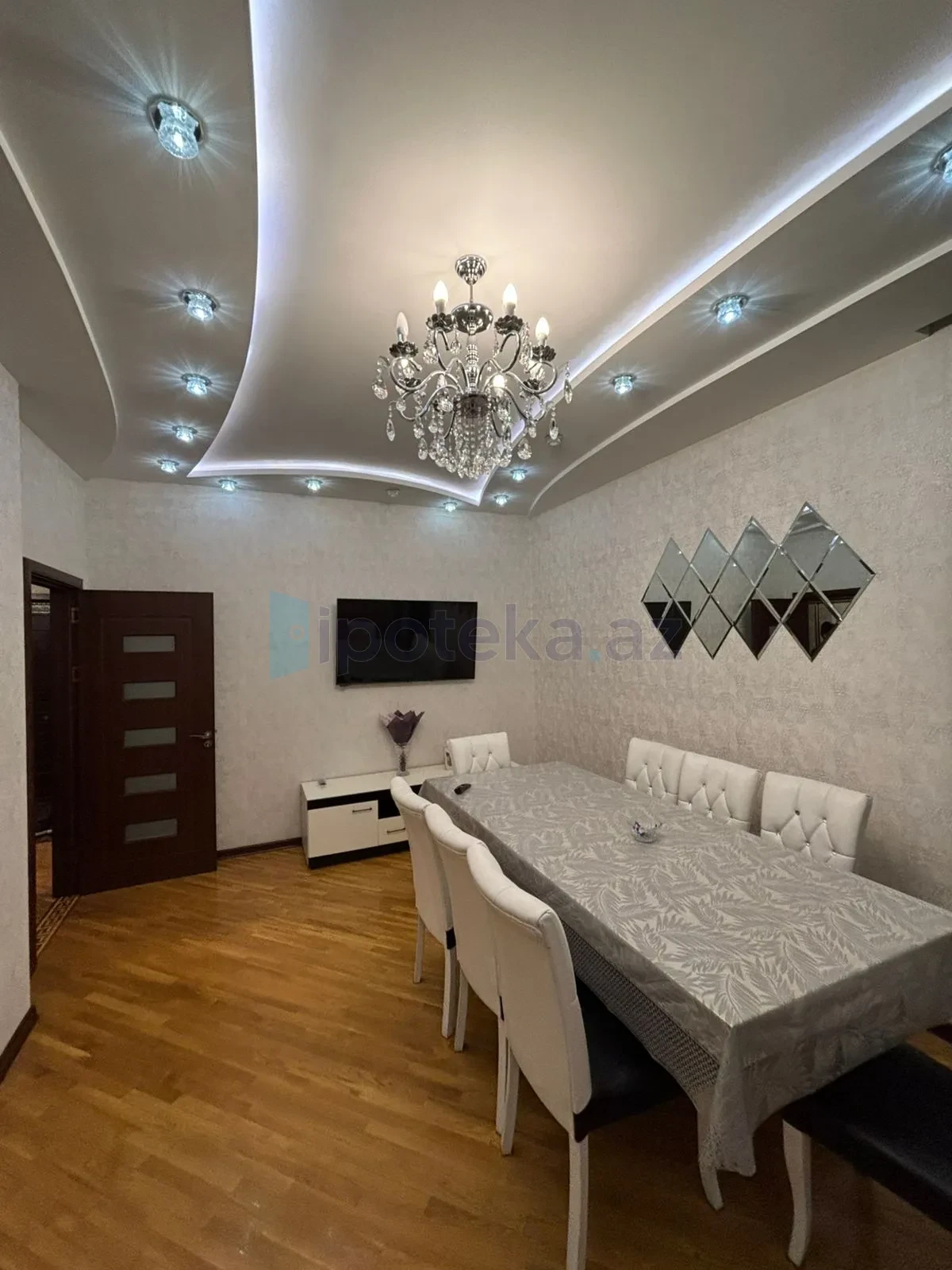 Satılır 3 otaqlı yeni tikili 96 m²
