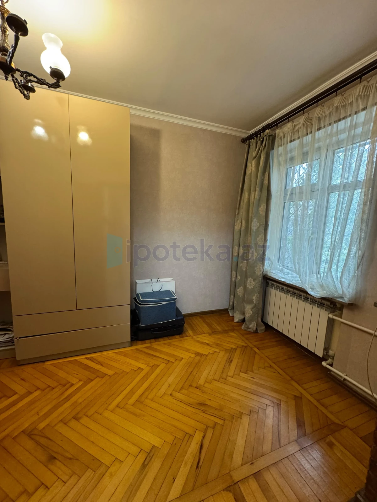Satılır 3 otaqlı köhnə tikili 78 m²