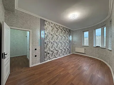 Satılır 3 otaqlı yeni tikili 90 m²