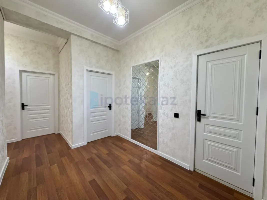 Satılır 3 otaqlı yeni tikili 90 m²