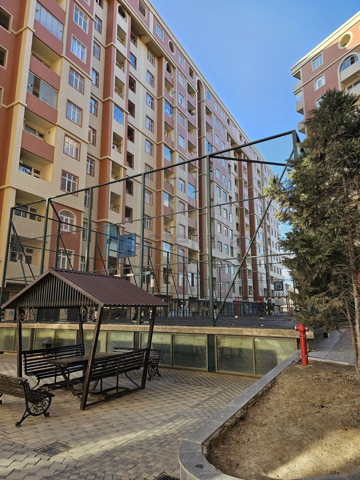 Satılır 3 otaqlı yeni tikili 90 m²