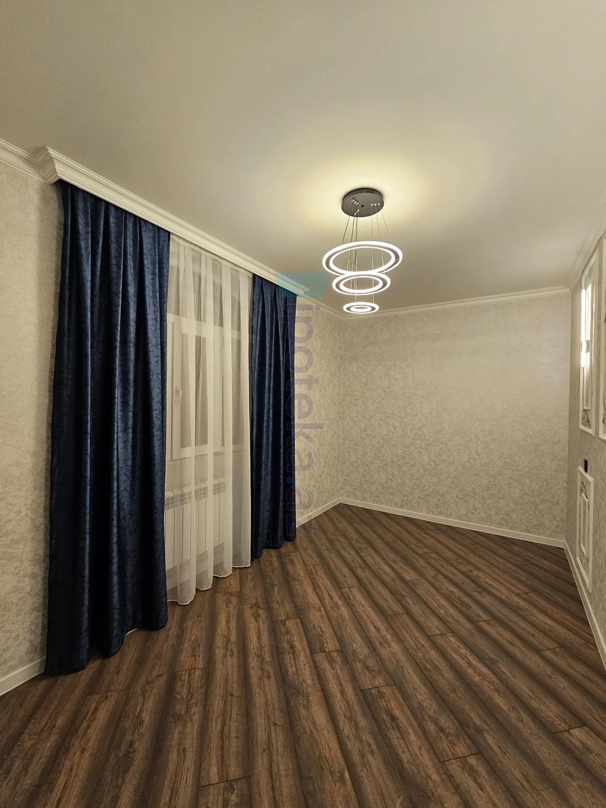 Satılır 3 otaqlı yeni tikili 90 m²